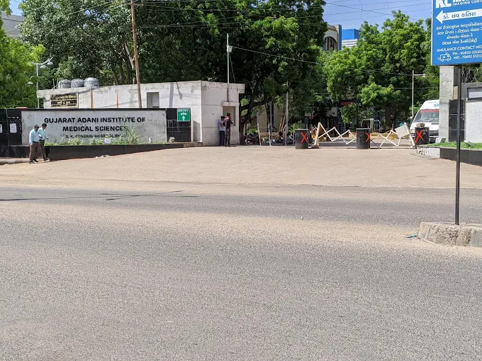 Gujarat Adani Institute of Medical Sciences, Bhuj