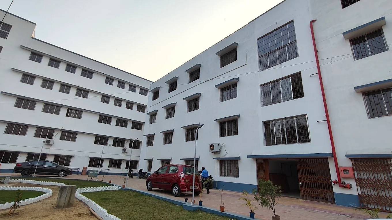 East West Institute of Medical Sciences and Research, Burdwan